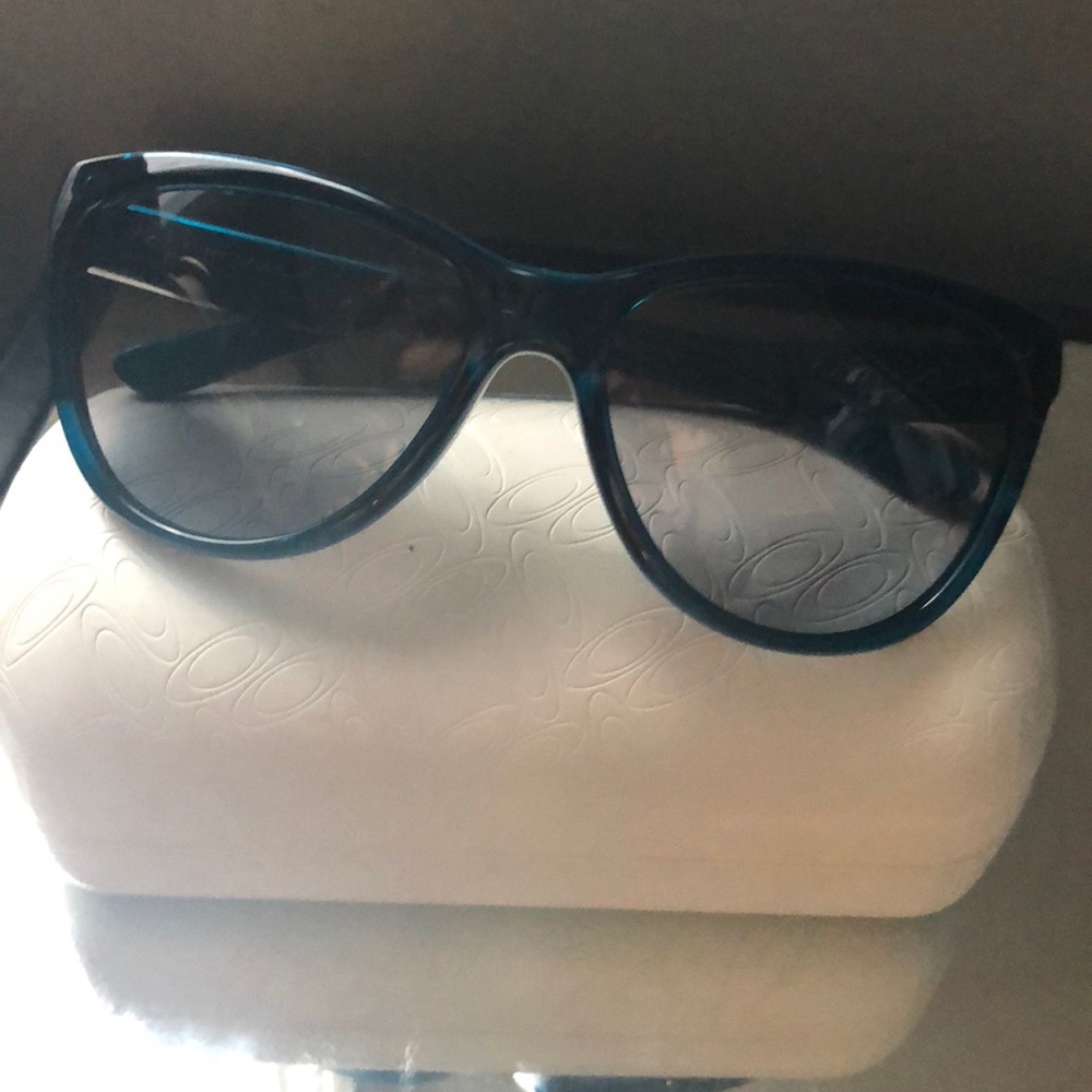 Oakley sunglasses